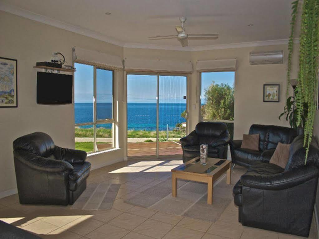 Searenity Holiday Accommodation Emu Bay Exterior photo
